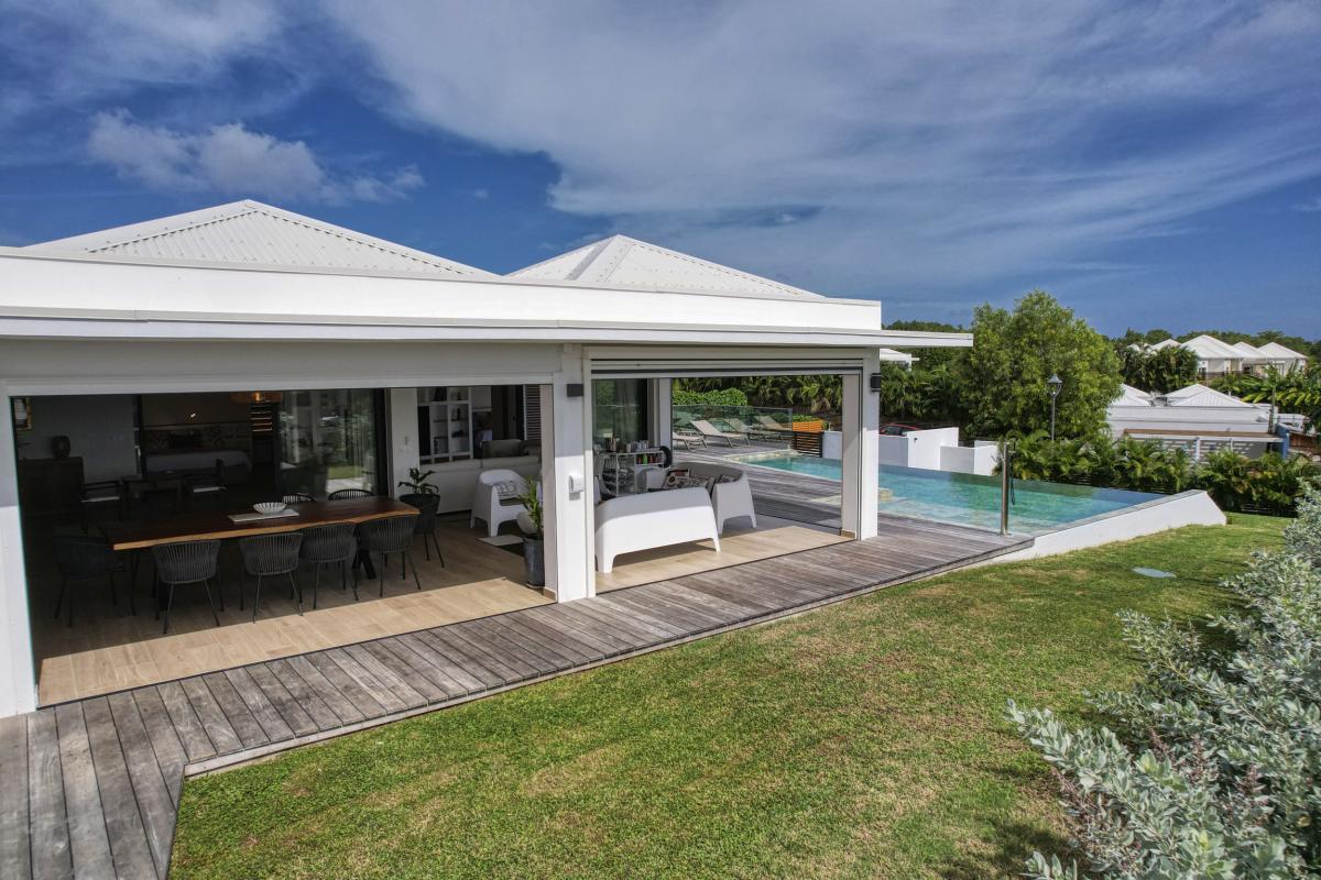 3.Location villa piscine Saint François Guadeloupe_vue d'ensemble